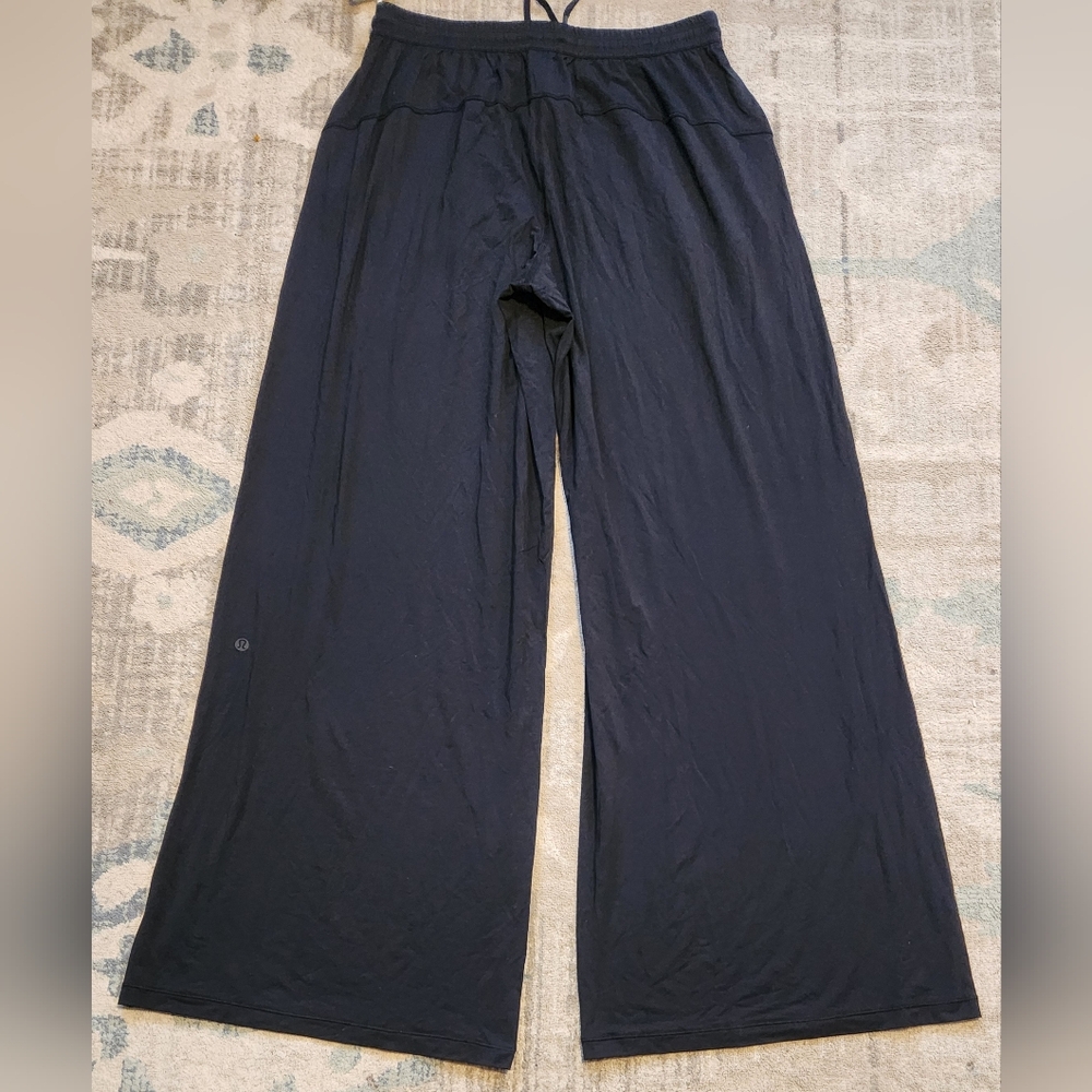Lululemon Modal High-Rise Wide Leg Lounge Pants. Black. Size 10. NWOT.. PLZ READ - Picture 2 of 9